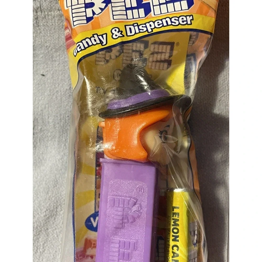 NEW Set of 6 Halloween Pez Dispensers Ghost Witch 2 Pumpkin Bat & Vampire